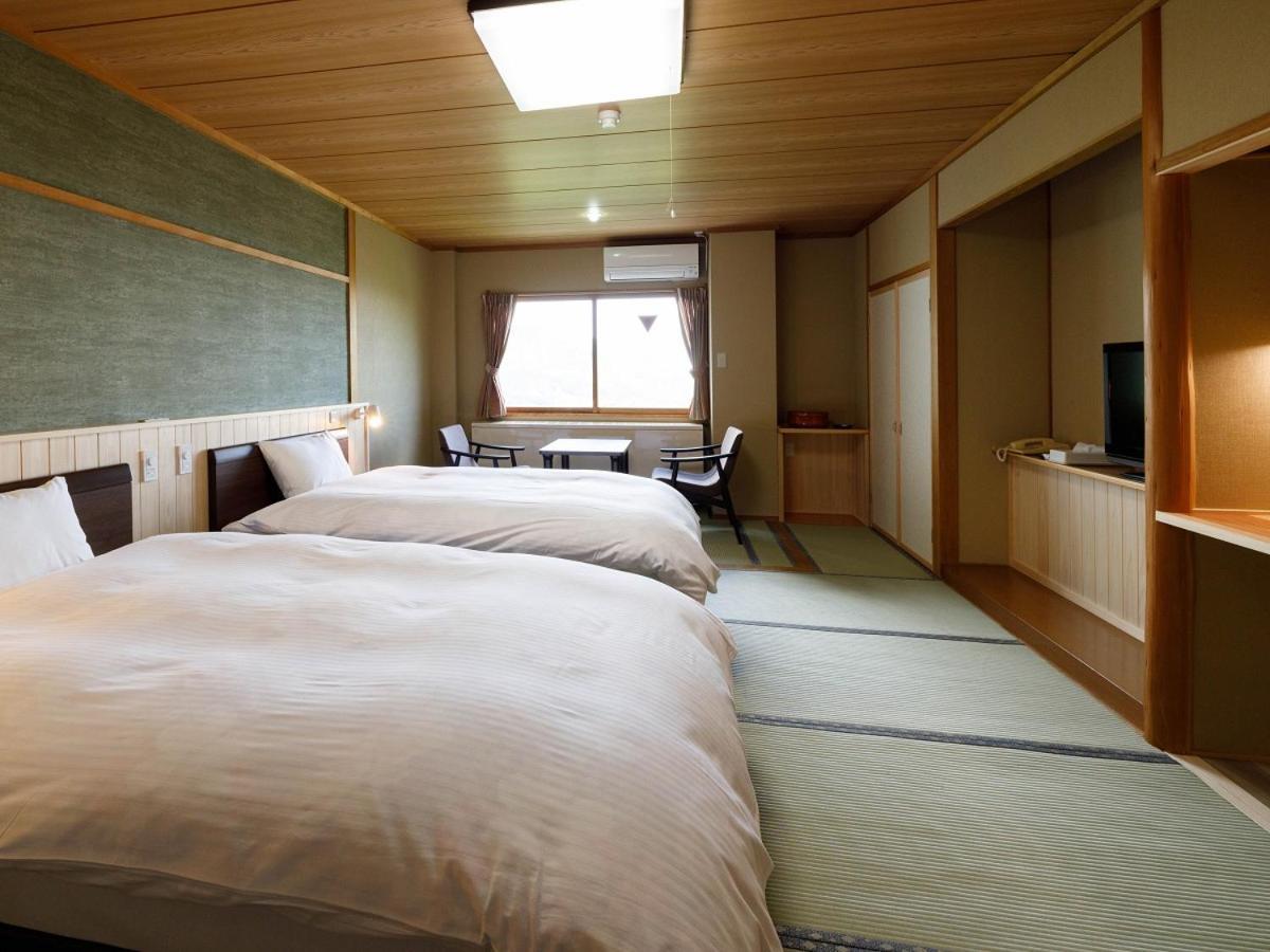 Hotel Iwasuge Yamanouchi  Dış mekan fotoğraf
