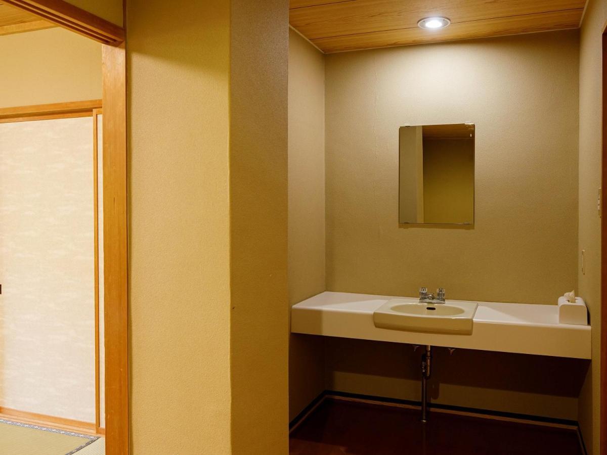 Hotel Iwasuge Yamanouchi  Dış mekan fotoğraf