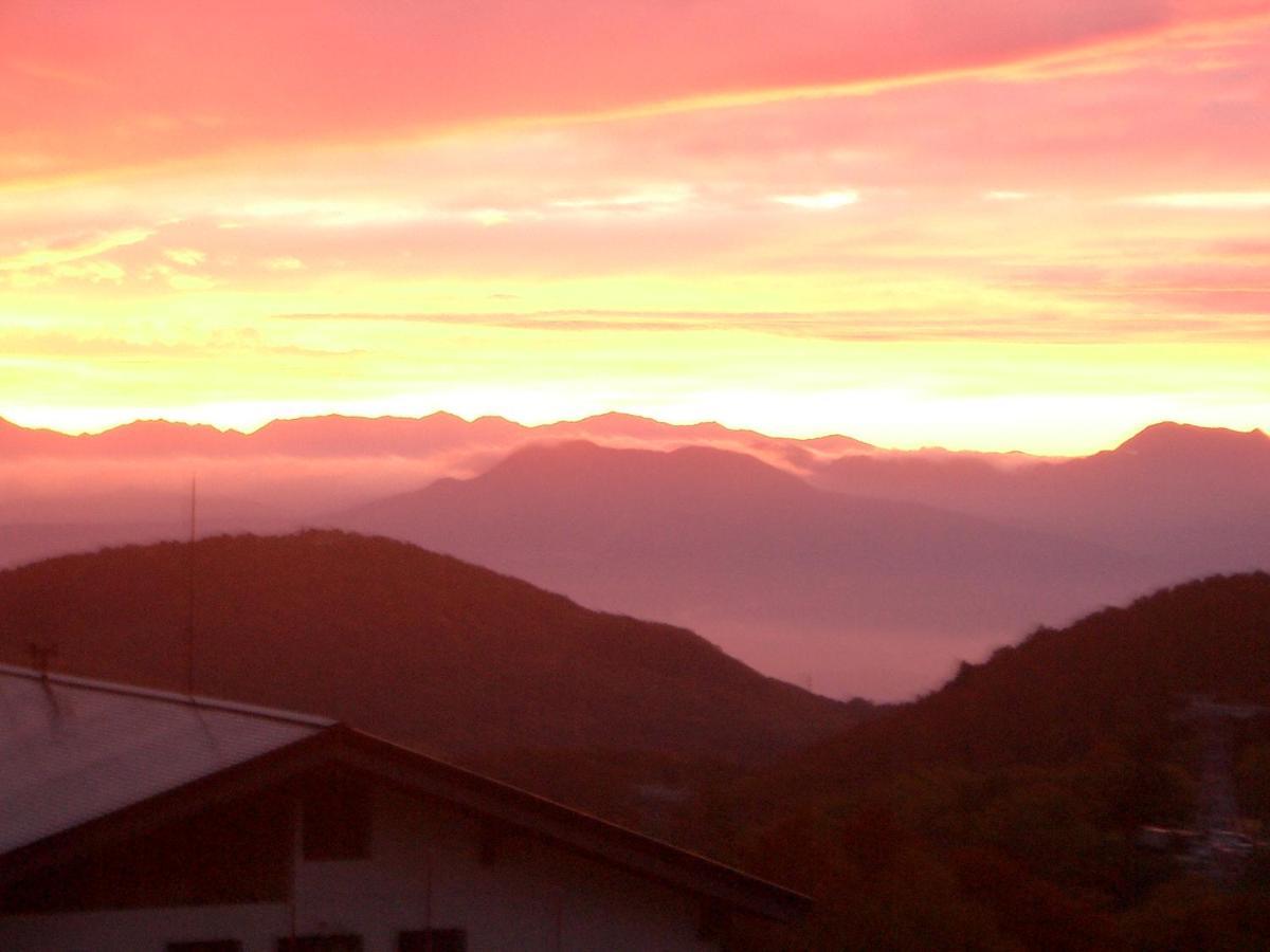 Hotel Iwasuge Yamanouchi  Dış mekan fotoğraf