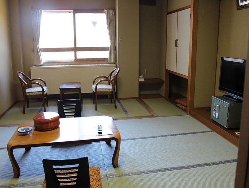 Hotel Iwasuge Yamanouchi  Dış mekan fotoğraf